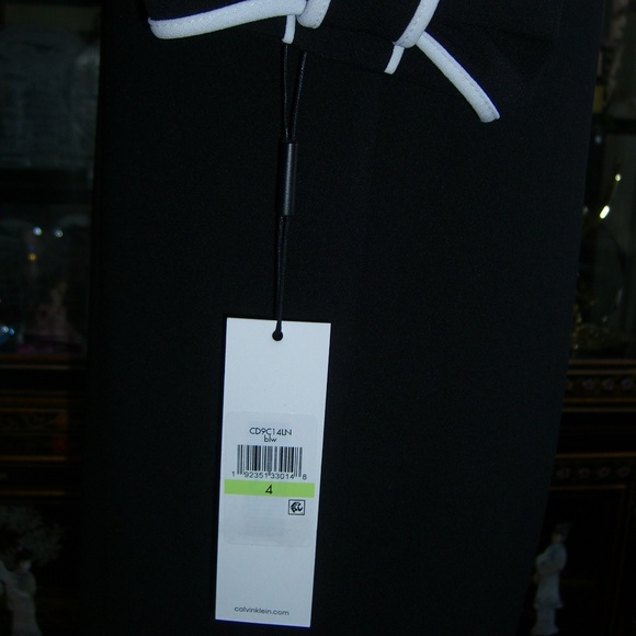 CALVIN KLEIN BLACK LONG SLEEVE BOW ACCENTED DRESS - Picture 6 of 7